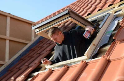 Pose de fenêtres de toit Velux à Gurs
